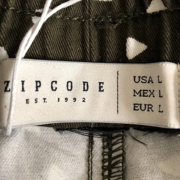 Zipcode summer shorts - Picture 2 of 3